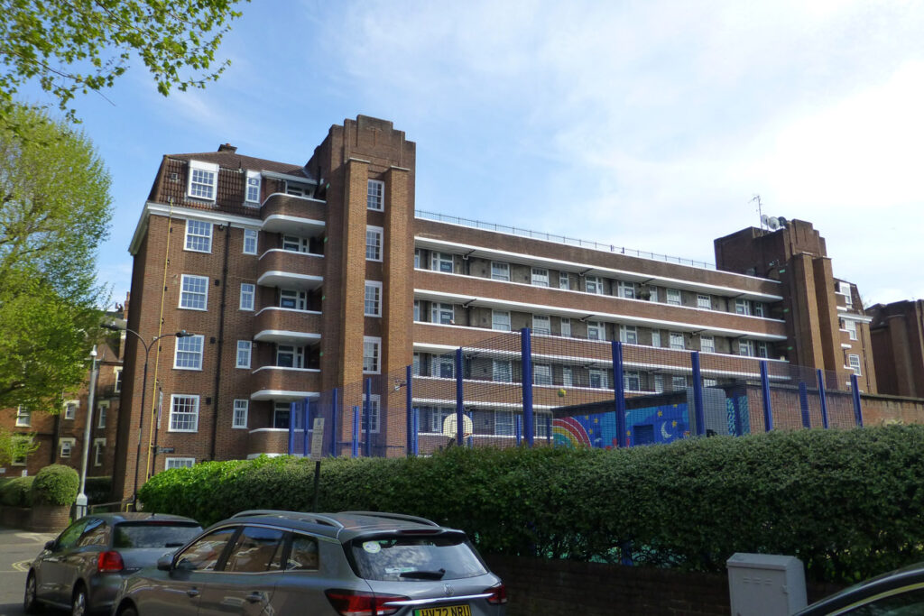 Survey888 – North London Chartered Building Surveyor, arts and crafts / early modern flats